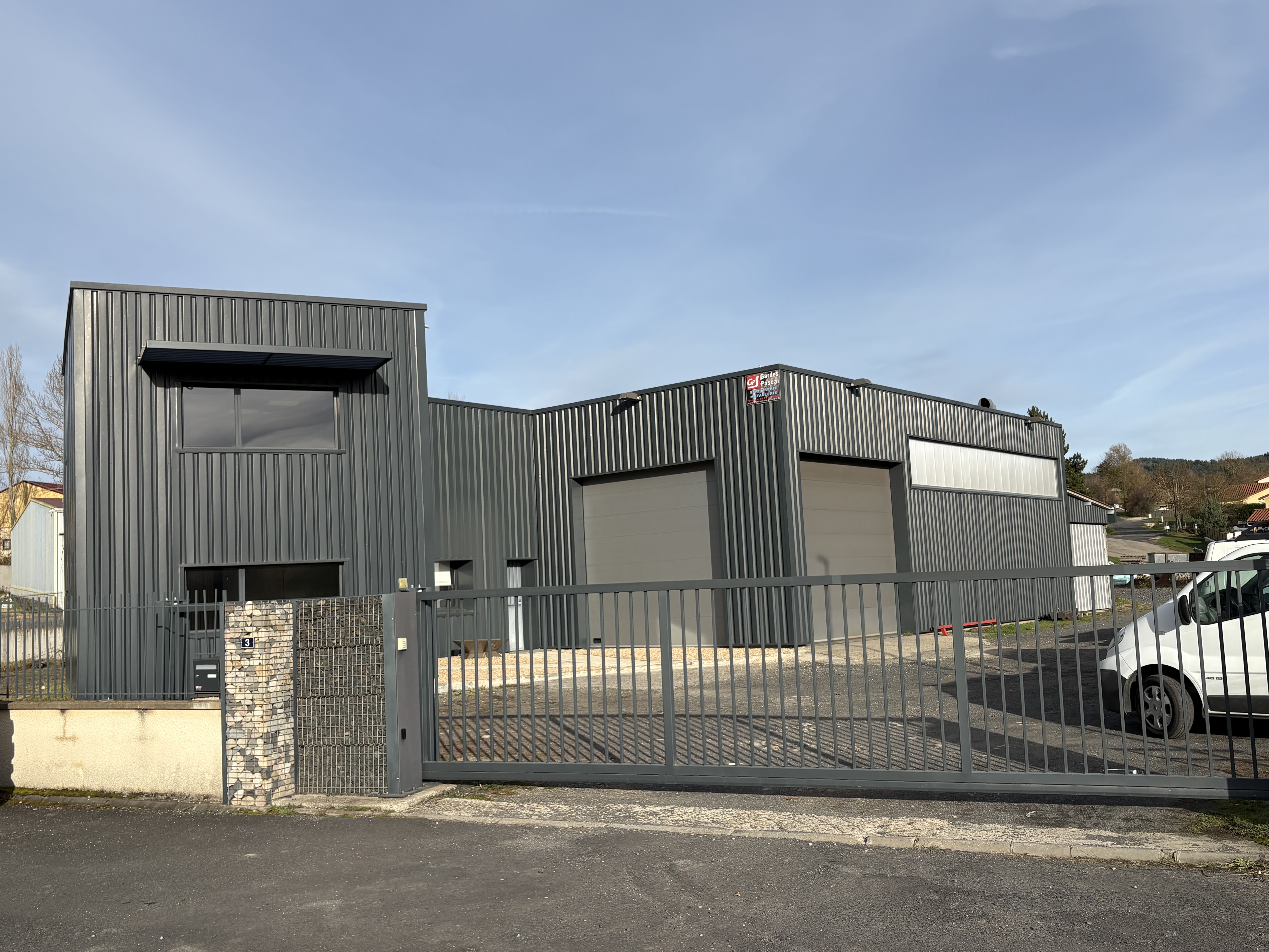 Atelier de serrurerie métallerie Pascal Gardes à Lantriac - Escalier métallique sur mesure